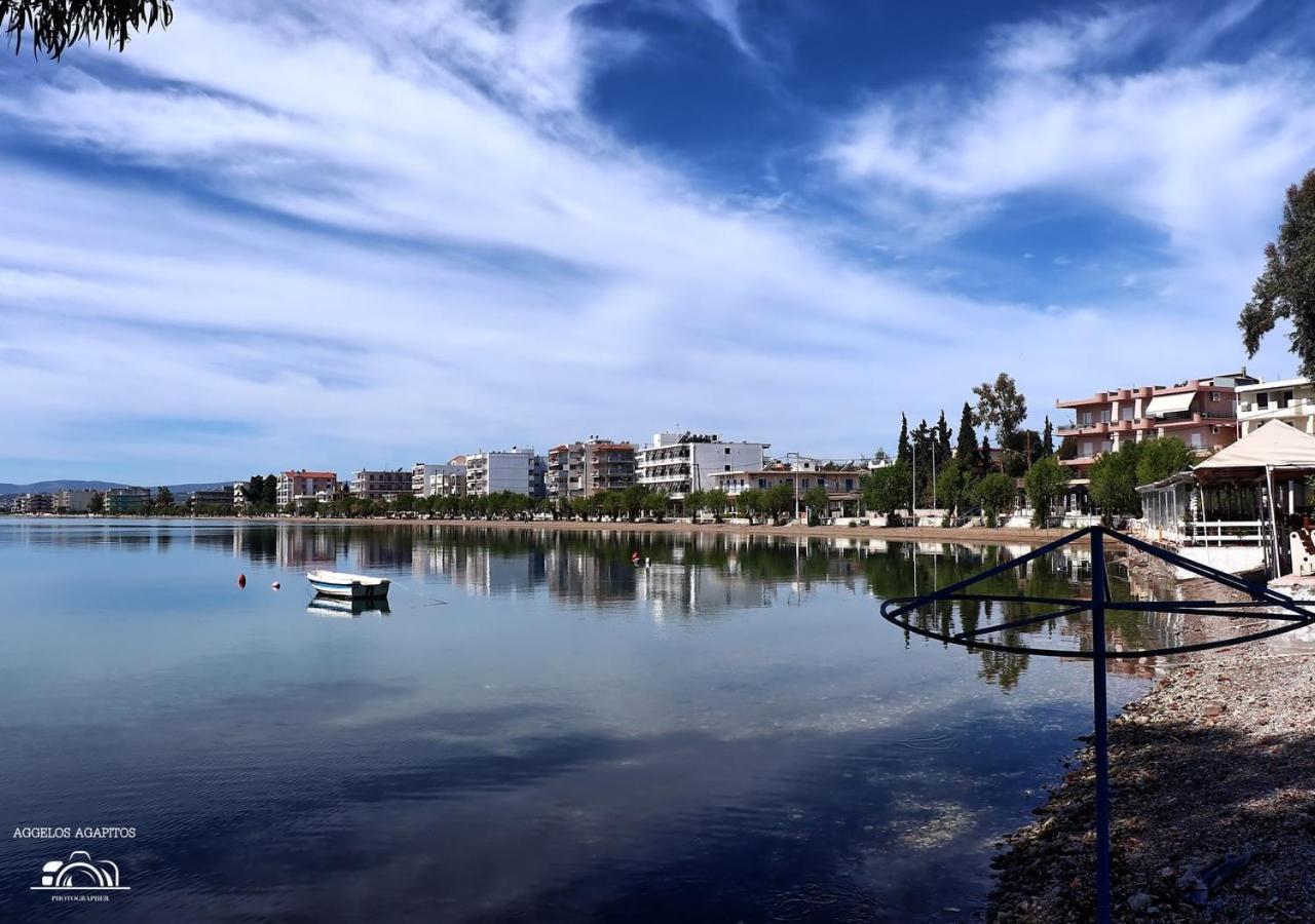 Philoxenia Hotel Calcide Esterno foto
