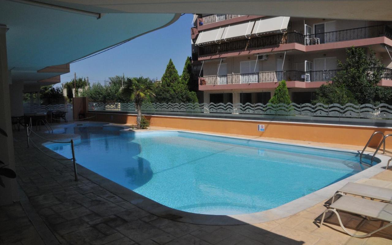 Philoxenia Hotel Calcide Esterno foto