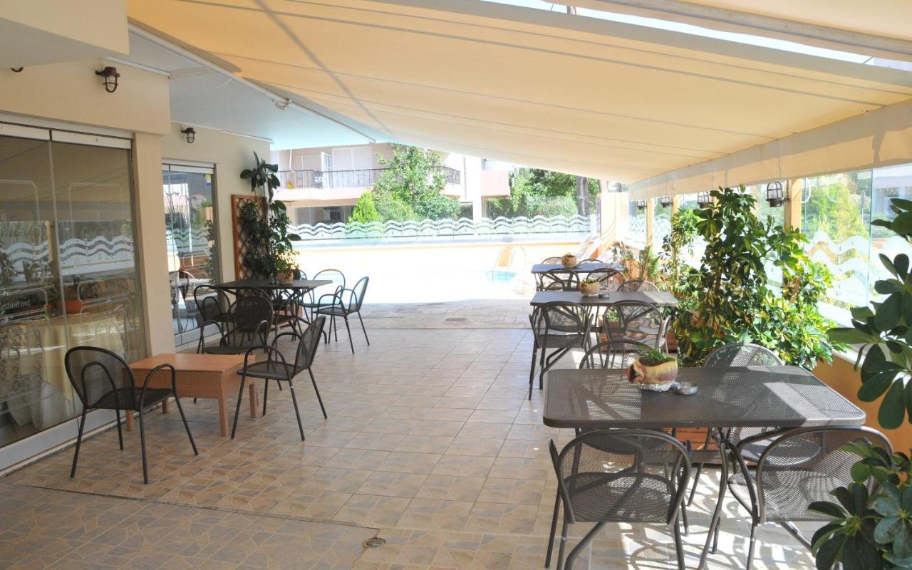 Philoxenia Hotel Calcide Esterno foto