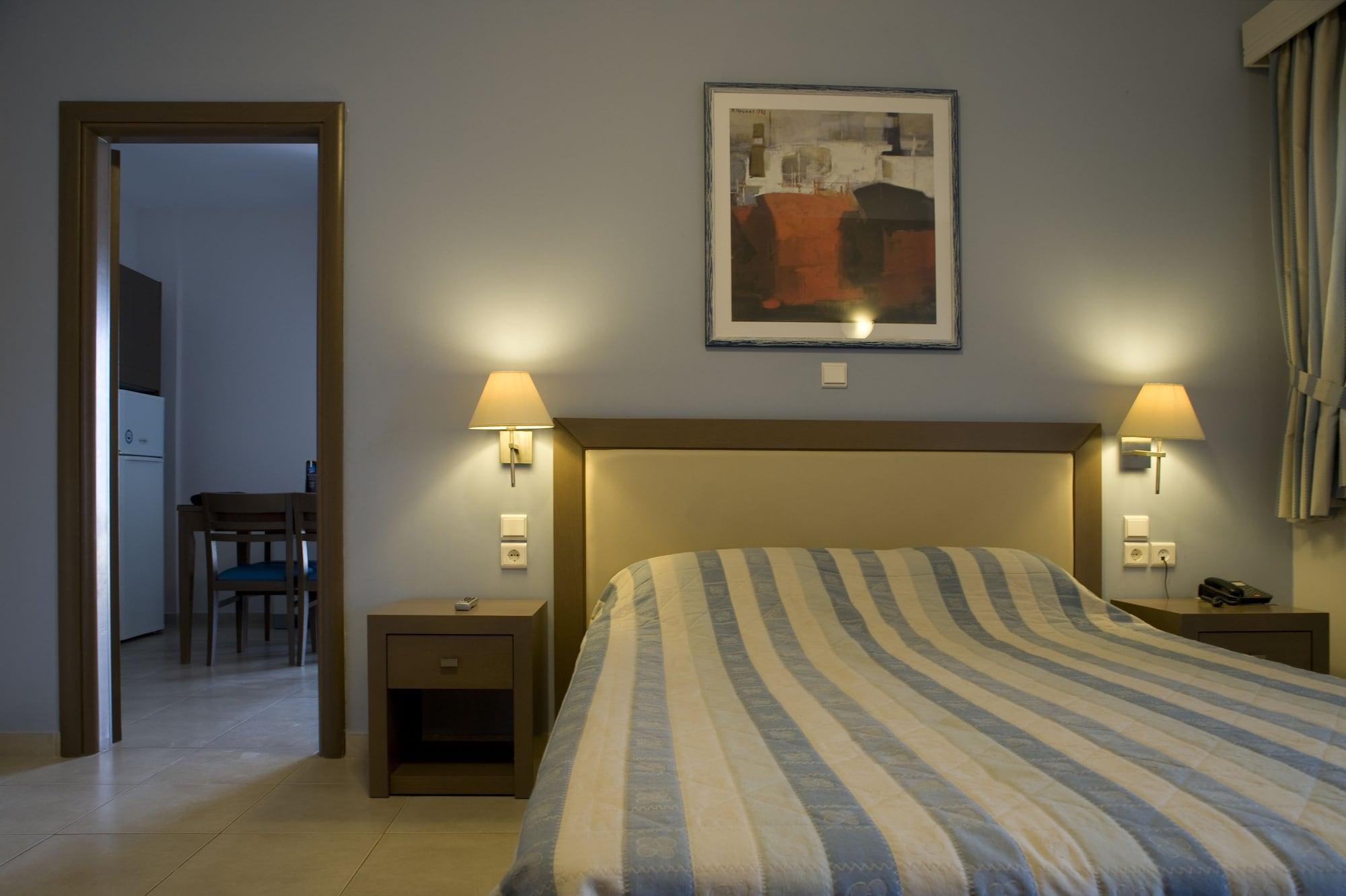 Philoxenia Hotel Calcide Esterno foto